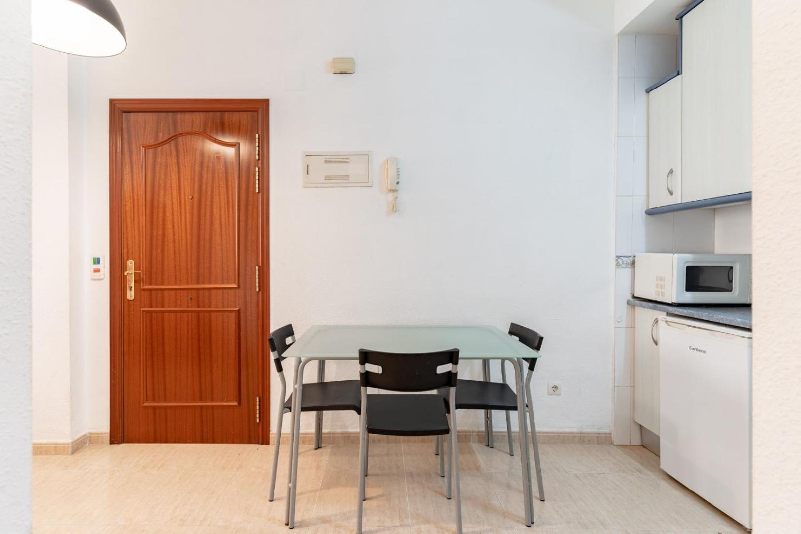 Guestready - Bella Casa En La Plaza De La Merced マラガ エクステリア 写真