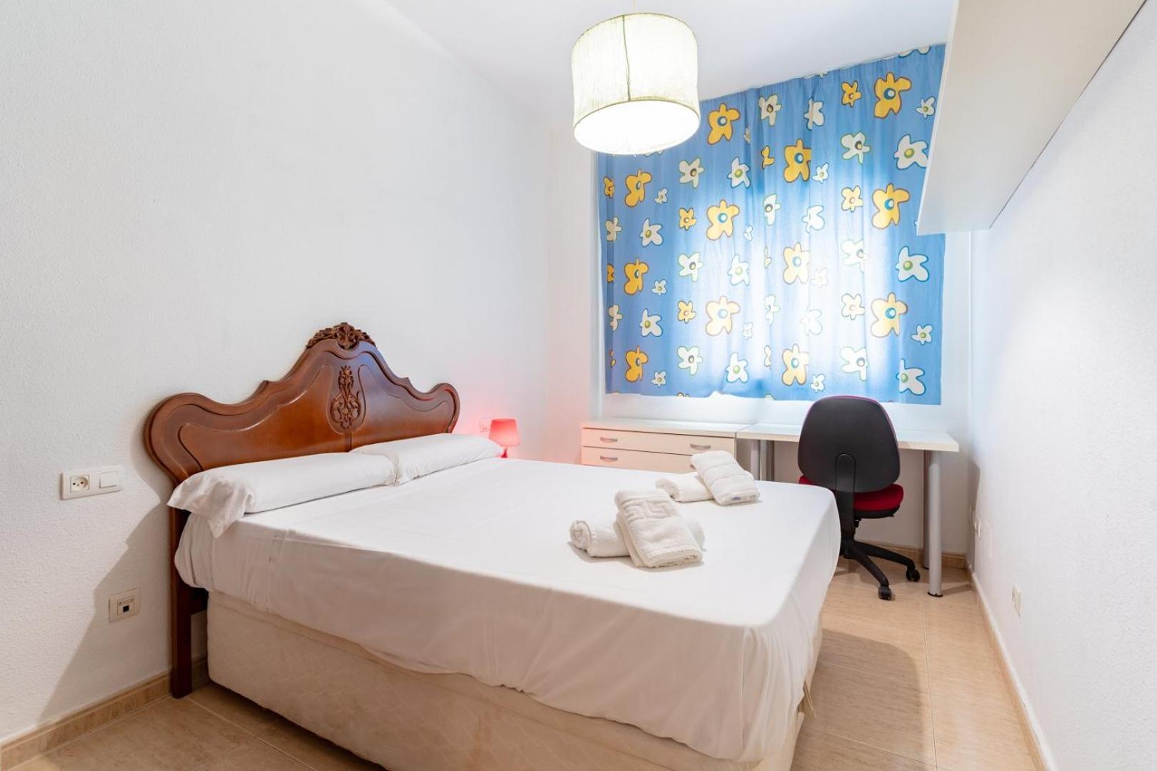 Guestready - Bella Casa En La Plaza De La Merced マラガ エクステリア 写真